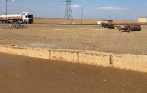 نیروهای آمریکایی نفت سرقتی سوریه را به عراق منتقل کردند 