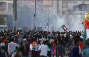 تظاهرات شبانه سودانی‌ها علیه دولت نظامی