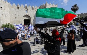 حركة فتح: التقسيم وهم.. والمدينة المقدسة ليست للبيع + فيديو