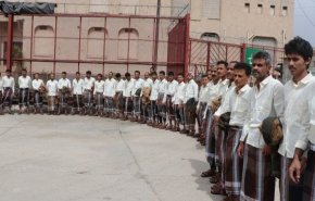 صنعاء تفرج عن 42 أسيرا من أسرى العدوان