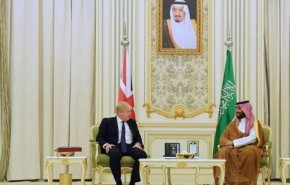 رایزنی تلفنی محمد بن سلمان و بوریس جانسون در مورد تحولات اوکراین