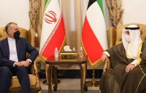 گفت‌و‌گوی تلفنی وزیران خارجه ایران و کویت