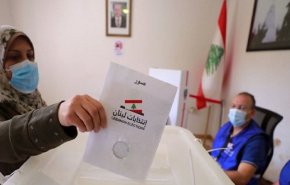 انتخابات پارلمانی لبنان / رقابت ۷۱۸ نامزد انتخاباتی/ گفت گوی نماینده لبنانی با العالم در واکنش به تحریم انتخابات / تیراندازی به یک ایست بازرسی ارتش در روز انتخابات/افزایش مشارکت در انتخابات پارلمانی لبنان تا ظهر امروز