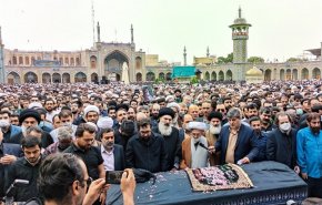 پیکر آیت الله فاطمی‌نیا در قم تشییع و به خاک سپرده شد
