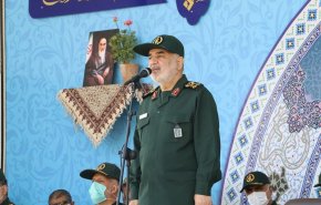 هشدار سرلشکر سلامی درمورد خطای محاسباتی دشمن 