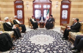 علائق و اشتراکات عمیق دینی و اعتقادی مردم ایران و عمان قرن ها به یکدیگر پیوند خورده است/ ایران می تواند انتخاب مناسبی برای مردم عمان در حوزه سلامت و پزشکی باشد

