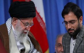 تقدیر رهبر انقلاب از قاری قرآن دیدار نمایندگان مجلس