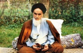 في ذكرى رحيله ..الامام الخميني(قدس) في سطور 
