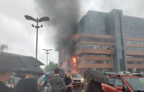 آتش‌سوزی گسترده در یک مرکز تجاری در غرب مسکو+فیلم
