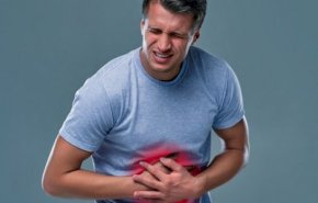 7 نصائح للتخلص من آلام المعدة خلال الصيف
