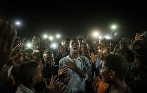 تظاهرات در ۲۵ شهر سودان؛ تمدید یک ساله ماموریت نمایندگی سازمان ملل