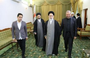 استقبال امام جمعه نجف اشرف از سفیر ایران
