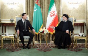 آیت‌الله رئیسی: گسترش همکاری‌های دوجانبه تهران و عشق‌آباد زمینه‌ای برای ارتقای تعاملات منطقه‌ای و بین‌المللی دو کشور است/ بردی محمد‌اف: انرژی و حمل و نقل از بخش‌های مهم و استراتژیک روابط تهران و عشق‌آباد است