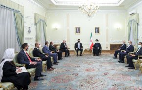 رئیس جمهور: اراده ایران توسعه مناسبات با کشورهای همسایه است