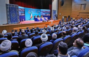مدیرانی که نگاه تحولی ندارند باید کنار بروند / دولت در پیگیری کار مردم با احدی تعارف ندارد