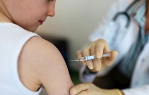 الولايات المتحدة تجيز لقاحي 