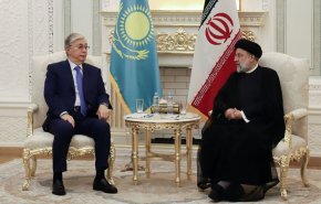 رییس جمهور قزاقستان در سعدآباد مورد استقبال رسمی رئیسی قرار گرفت