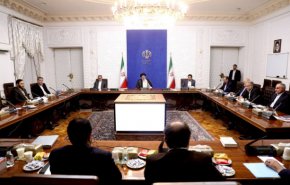 آیت‌الله رئیسی: هم پرداخت یارانه به افراد برخوردار هم قطع یارانه نیازمندان ناحق است