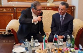 شمخانی وارد باکو شد
