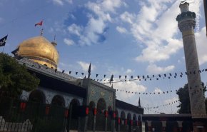 حرمین مطهر زینب(س) و رقیه(س) در آستانه ماه محرم سیاه پوش شدند