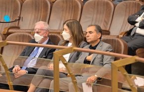 مداخله سفیر آمریکا در لبنان؛ از نسخه‌پیچی تا شرکت در جلسه پارلمان+عکس