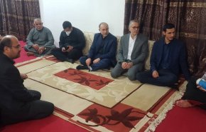 عیادت معاون برون مرزی صداوسیما از تصویربردار شبکه العالم در آبادان
