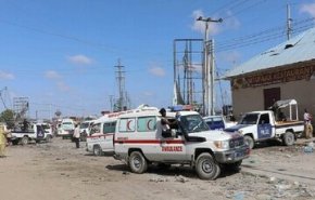 در حمله افراد مسلح به هتلی در پایتخت سومالی دست‌کم 10 نفر کشته شدند
