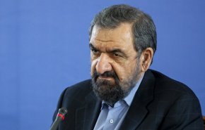 محسن رضایی: آمریکا و اروپا راهی به جز قبول توافق هسته ای ندارند 
