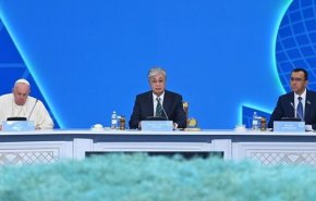 آغاز به کار کنگره رهبران مذاهب جهانی و سنتی با حضور ایران در قزاقستان