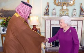 چرا بن سلمان از شرکت در مراسم خاکسپاری ملکه انگلیس خودداری کرد؟