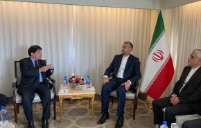 رایزنی وزرای خارجه ایران و نیکاراگوئه در خصوص گسترش مناسبات اقتصادی