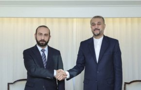 وزیر خارجه ارمنستان در دیدار با امیرعبداللهیان: نیروهای باکو باید مرزهای ما را ترک کنند
