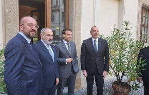 دیدار سران جمهوری آذربایجان و ارمنستان در پراگ