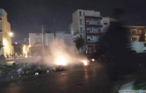 ادامه تظاهرات شبانه در تونس برای چهارمین روز متوالی
