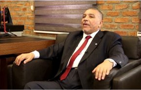 صابر در گفتگو با العالم: وضعیت اقتصادی مصر شکننده و بحرانی است/ کشورهای عربی که به روی بهار عربی ایستادند، به عادی سازی با اشغالگران روی آوردند