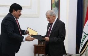 اسد خطاب به همتای عراقی: خواهان تقویت روابط برادرانه با بغداد هستیم
