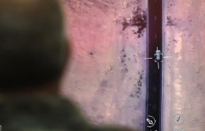 رسائل مناورات 'إيران القوية' وإضراب واشتباكات في الضفة الغربية والقدس