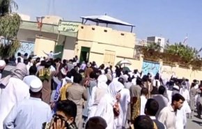 درگیری در زاهدان علی رغم درخواست مولوی عبدالحمید

