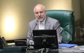 وظیفه داریم بستر لازم برای شنیدن مطالبات مردم و اقدام متناسب با آن را فراهم کنیم/ راس مبارزه با آمریکا کار کردن برای مردم است