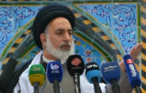 امام جمعه نجف اشرف: حماقت دشمن در برابر مردم ایران، آنها را قوی‌تر و استوارتر کرده است