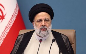 رئیس‌جمهور بانک مرکزی را به تثبیت بازار ارز مکلف کرد