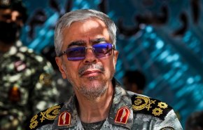 سرلشکر باقری: آماده گسترش همکاری‌های دفاعی در ابعاد مختلف با قرقیزستان هستیم

