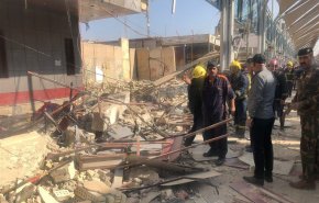بالصور.. انهيار بناية مصرف الرافدين 'سابقا' في كربلاء المقدسة
