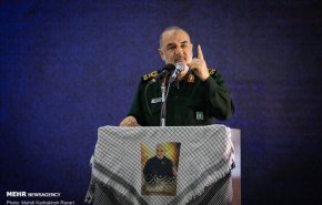 سردار سلامی: رؤیای دشمنان محقق نخواهد شد