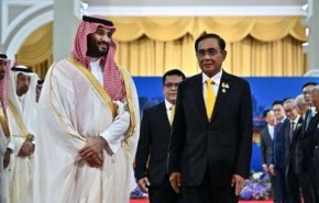 ولي العهد السعودي يلتقي رئيس وزراء تايلاند 