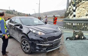 شاهد لحظة دهس مجندة كيان الإحتلال شرق رام الله