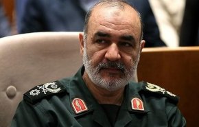 سرلشکر سلامی: به همه فناوری‌های نظامی روز دنیا دست یافته‌ایم