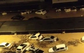 سیل بخش‌هایی از آنتالیا در جنوب ترکیه را به زیر آب برد+فیلم