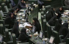 لغو عضویت ایران در کمیسیون مقام زن رفتاری سیاسی و حرکتی ظالمانه است
