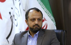 افزایش ۲۰ درصدی میانگین حقوق کارکنان دولت در سال آینده/ اجازه رهبر انقلاب درباره تهاتر نفت برای اجرای طرح‌های ریلی و ترانزیت